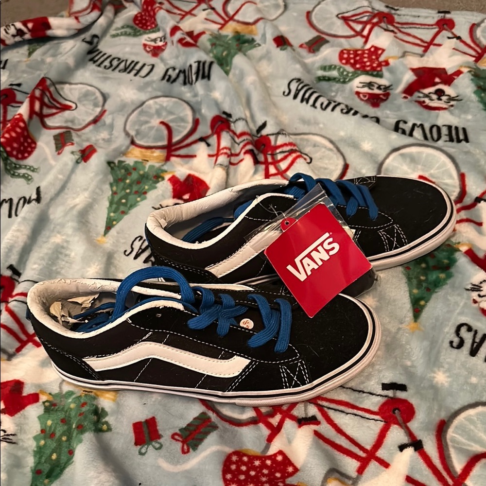 Vans Kids Black and White Sneakers -Men's Size 6